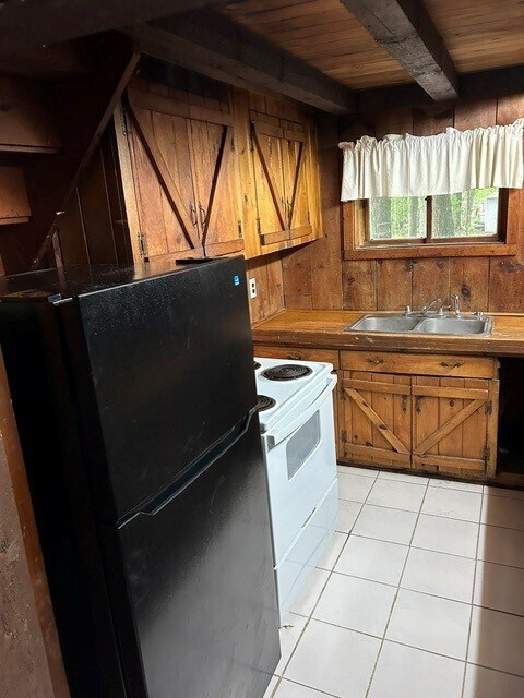 Photo - 225 W Beecher Hill Rd