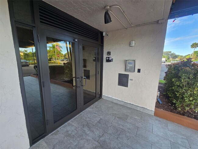 Photo - 250 Jacaranda Dr Unit 708