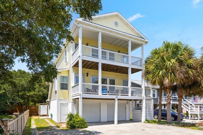 FURNISHED OFF-SEASON MONTHLY RENTAL - AVAI... - FURNISHED OFF-SEASON MONTHLY RENTAL - AVAI...