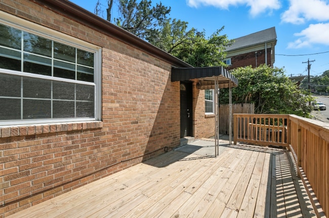 Photo - 632 Straight St