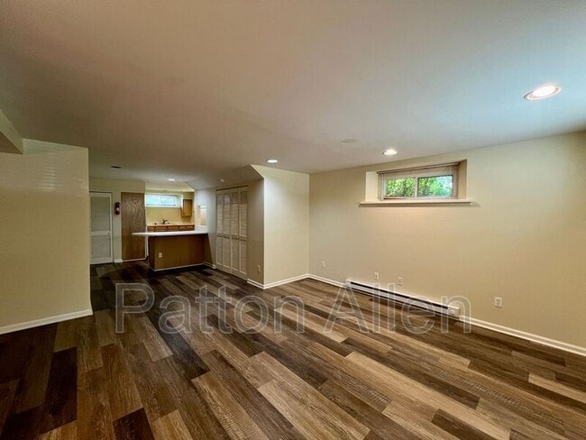 Photo - 35 Herron Ave Unit Apt 5