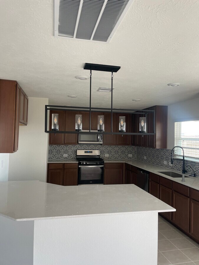 Photo - 5614 Smokey Bear Ln