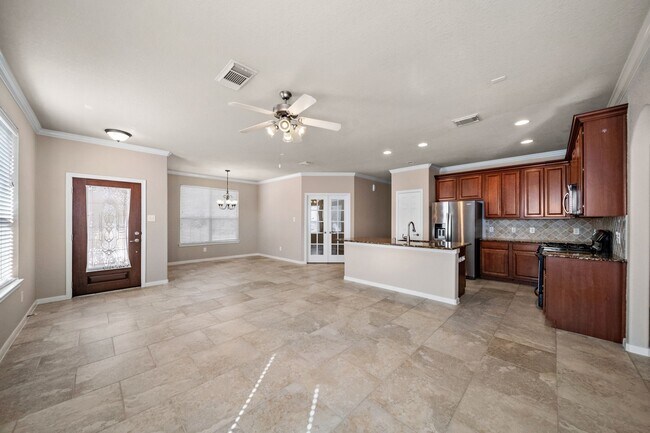 Photo - 153 E Montfair Blvd