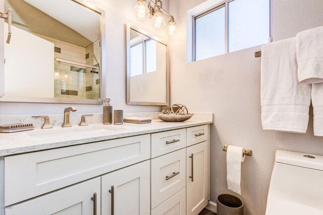 Photo - 11112 N 106th St