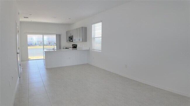 Photo - 3191 Skyline Lp