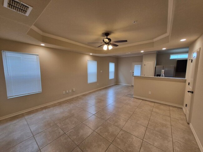 Photo - 6506 Marcel Wy