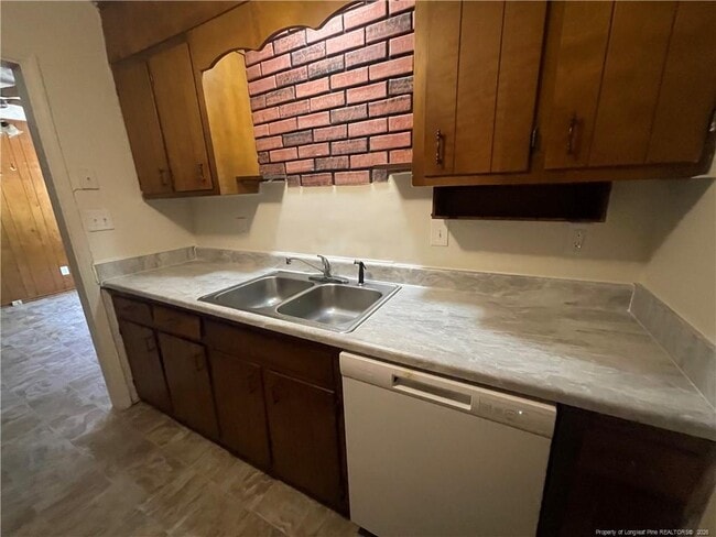 Photo - 4809 Belford Rd