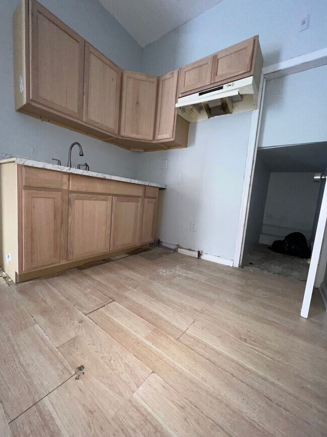 Photo - 5818 Vine Street Unit 1F