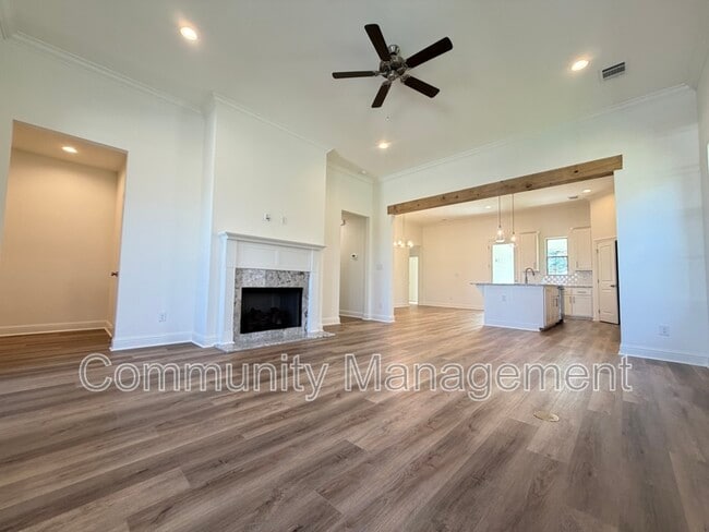 Photo - 3696 Waterbury Ave