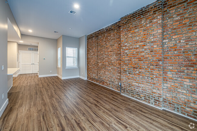 Interior Photo - 120 Elm St Rental