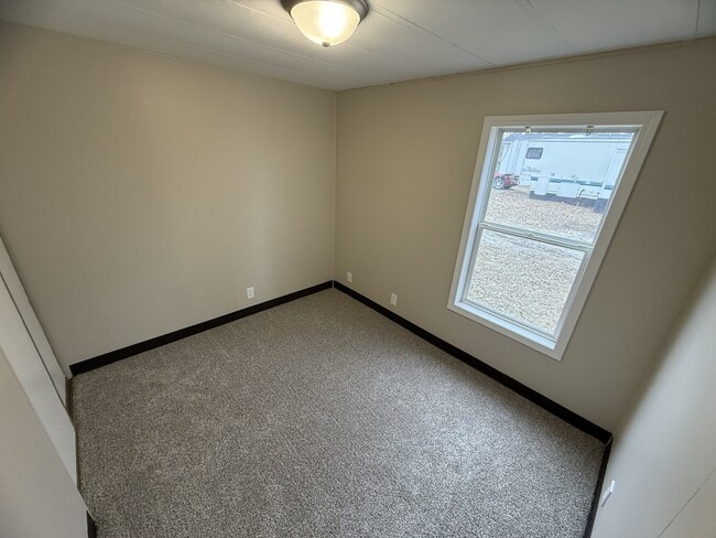 Photo - 310 S 11th St