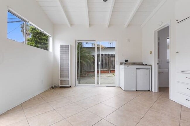 Photo - 222 Avenida Cabrillo Unit D