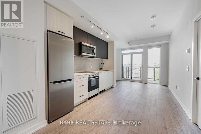 Photo - 2300 St Clair Ave W Unit 415