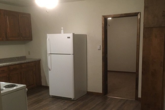 Cocina - 119 W Main St