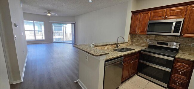 4115 Chatham Oak Ct Unit 210