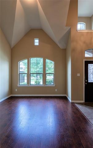 Photo - 808 Lake Forest Trl
