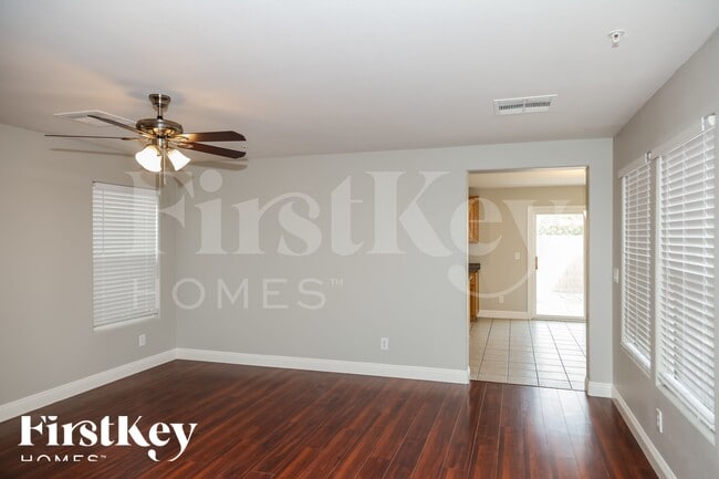 Photo - 152 Calm Morning Ave