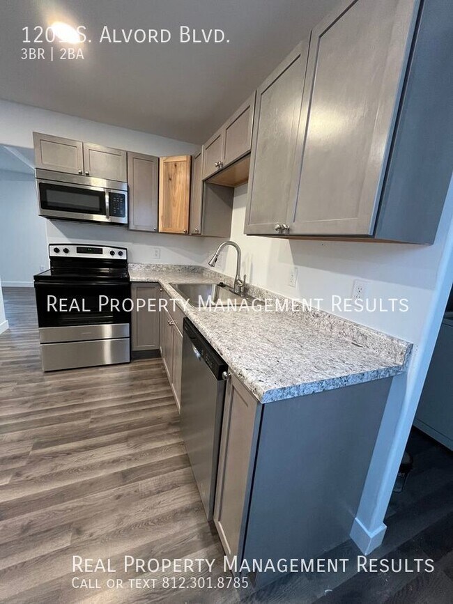 3 Bedroom,2 Bath House Quiet Neighborhood Rental House Rental in