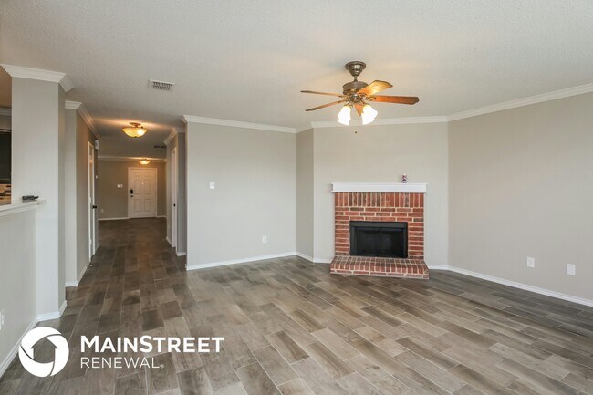 Photo - 941 Stone Chapel Way