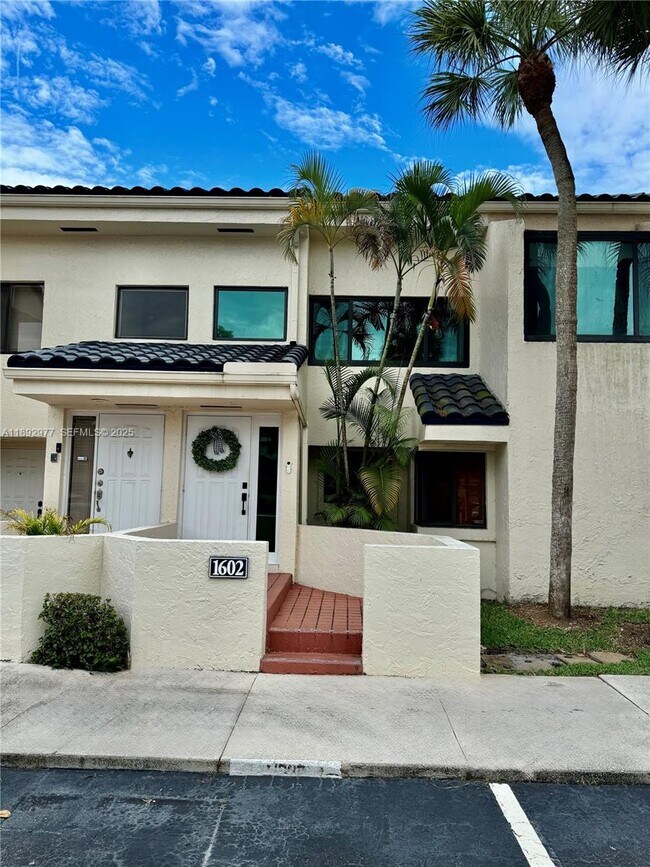 Building Photo - 1602 NW 81st Way Unit 1602