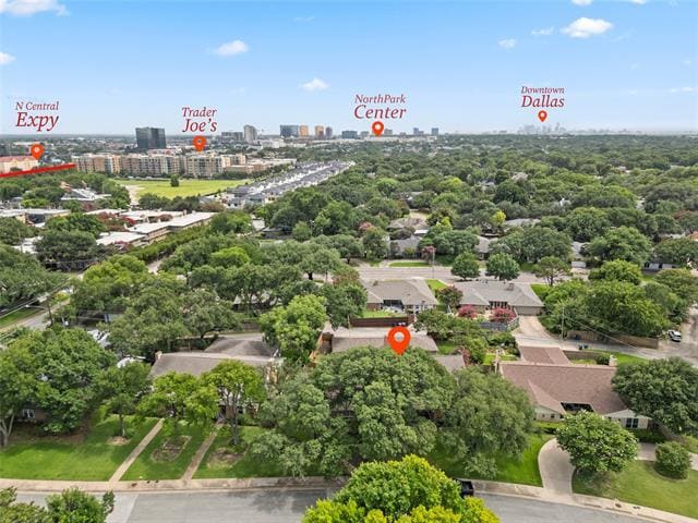 Building Photo - 7610 Meadow Oaks Dr