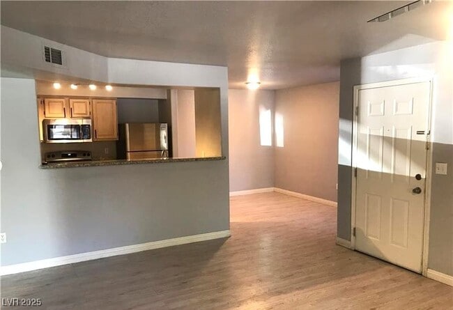 Building Photo - 555 E Silverado Ranch Blvd Unit 1157