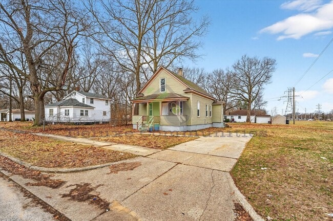 Photo - Newly Remodeled 3 Bedroom Home In Muskegon Heights!!
