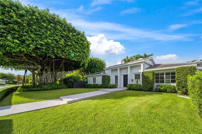 Photo - 4380 Lake Rd