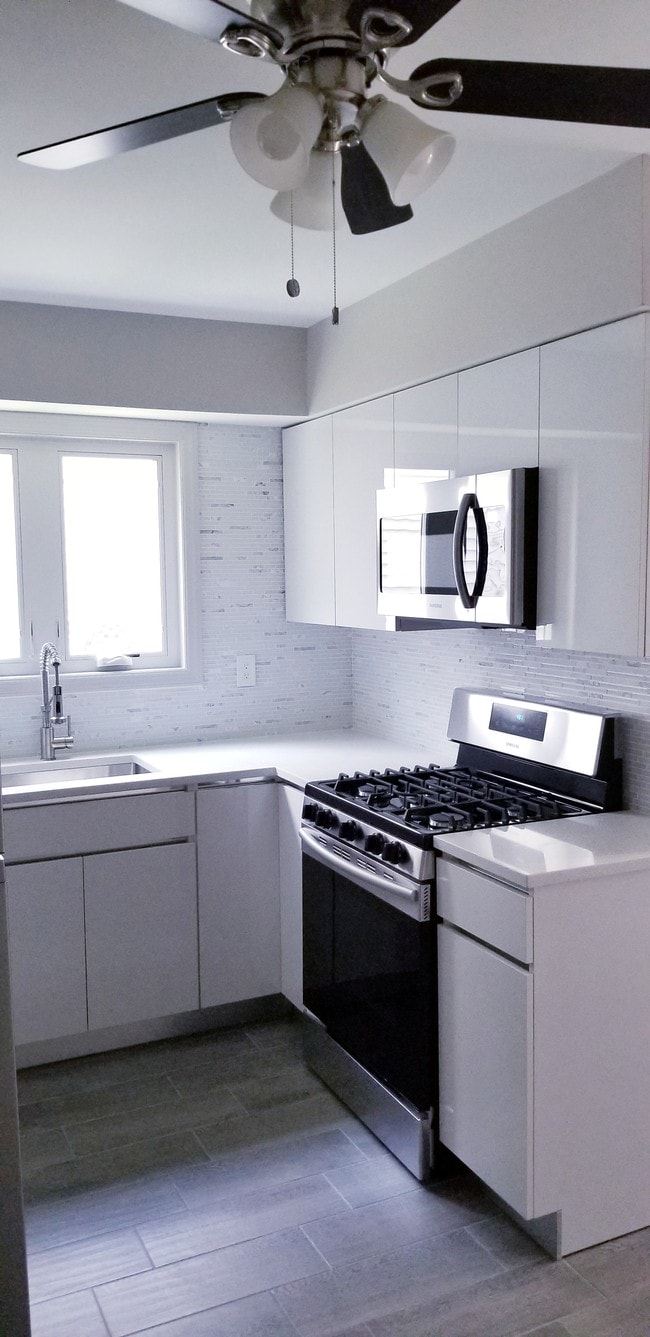 Building Photo - 154 Amsterdam Ave Unit Flr 1