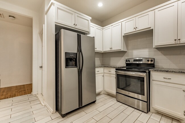 Photo - 1704 NW 33rd St