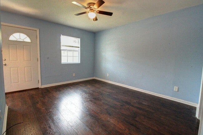 Photo - Adorable 2bd/1.5ba Duplex Less Than 1 Mile From Downtown Durham!