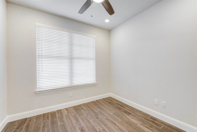 Photo - 10110 Water Harbor Dr