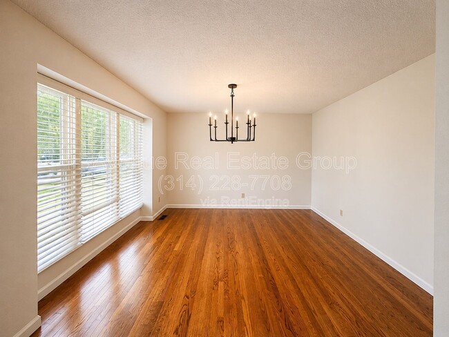 Photo - 13241 Delft Dr