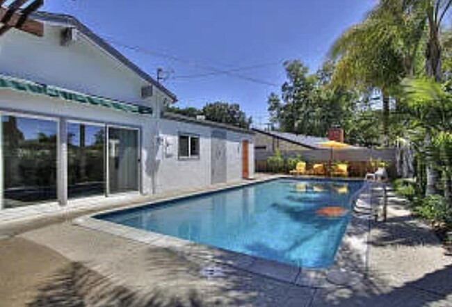Photo - 345 N Ontare Rd House