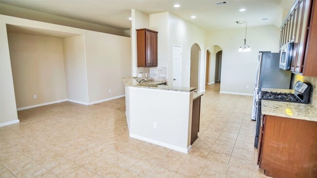 Photo - 18910 Alta Pine