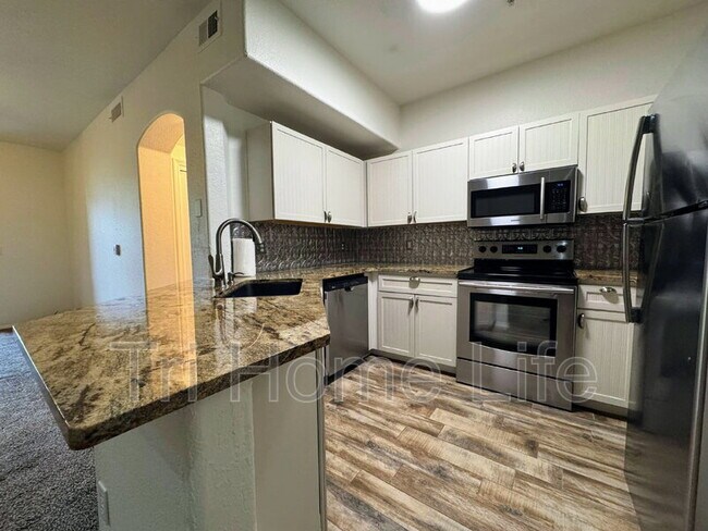 Photo - 1631 W Canal Cir Unit 824