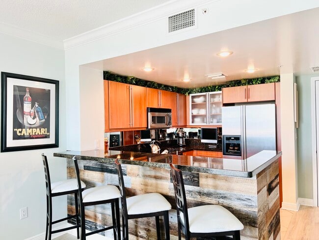 Photo - 610 Clematis St Unit 726