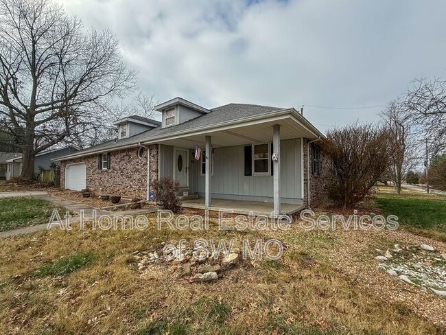 Building Photo - 1312 Walnut Lawn Ct