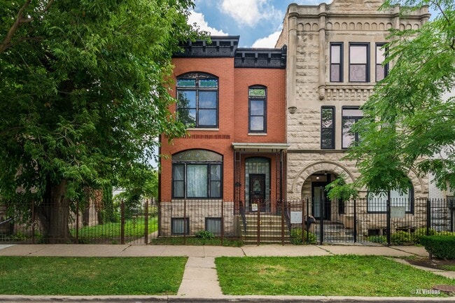 Building Photo - 2837 W Washington Blvd Unit 2837-2