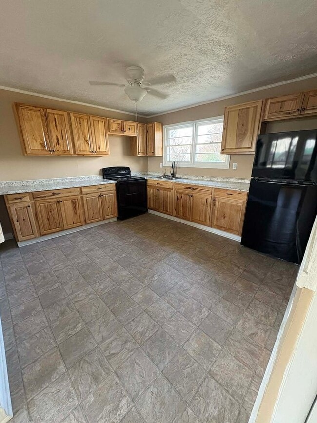 Photo - 3BR home with basement!