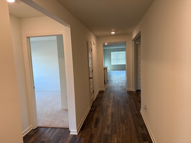 Photo - Caffee sub-division, very close to Mercedes plant, one level 4 Bedroom/2 Bath 1774 sqft