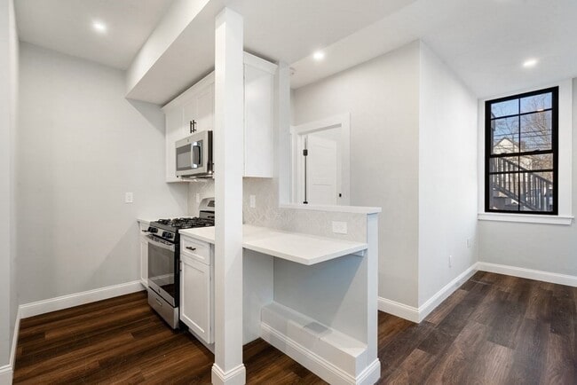 Photo - 31 Monadnock St Unit 2