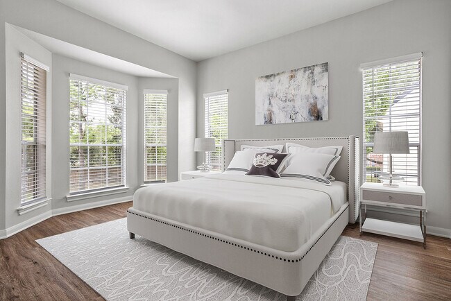 C242510_AstonCincoRanch_1B1BROI_Bedroom_02