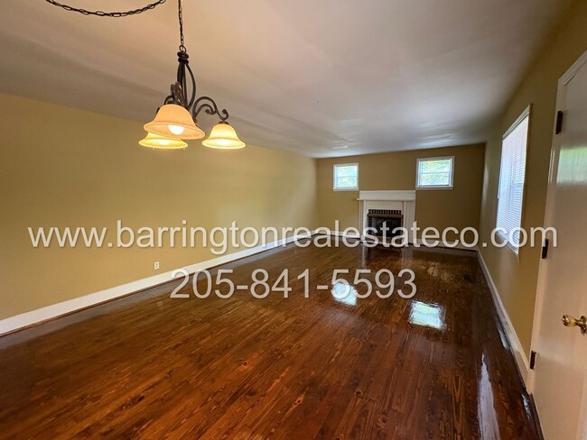 448 Exeter Dr