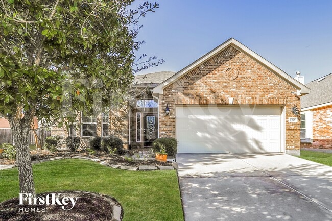 Building Photo - 7426 Upland Mill Ln