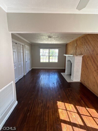 414 W Sagamore Ave