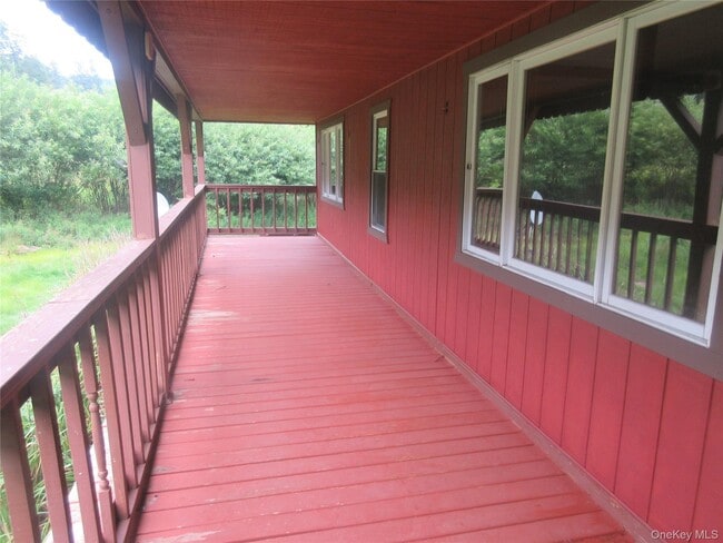 Photo - 268 Amber Lake Rd