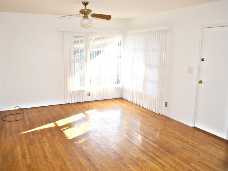 Photo - 3752 Lewis Ave