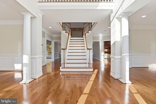 Photo - 18136 Hayloft Dr