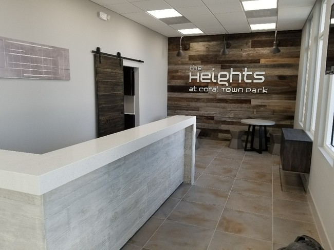 Photo - The Heights at Coral Town Park Apartamentos